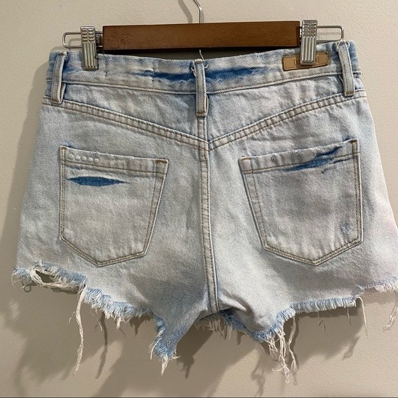 Blank NYC | The Barrow Vintage High Rise Shorts | 3” Inseam - Picture 2 of 12